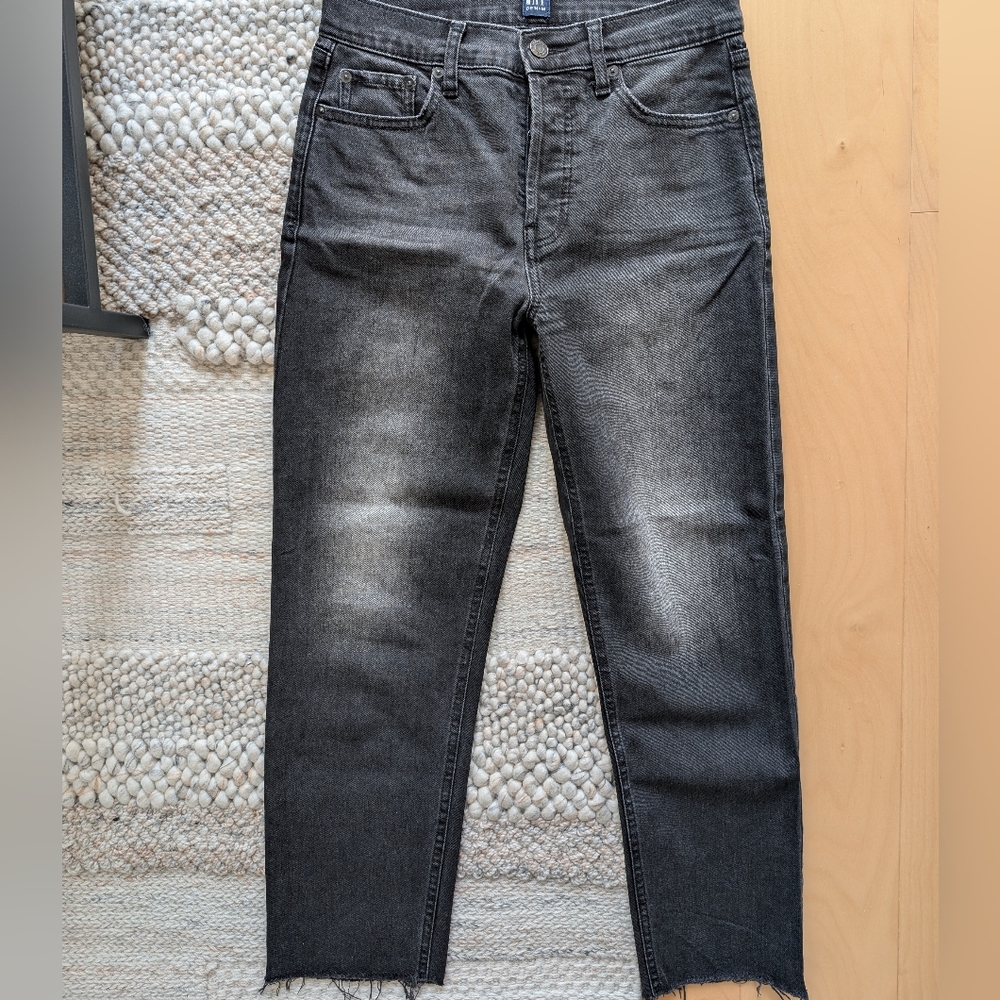 GAP Cheeky Straight Washed Black Jeans - Picture 2 of 6
